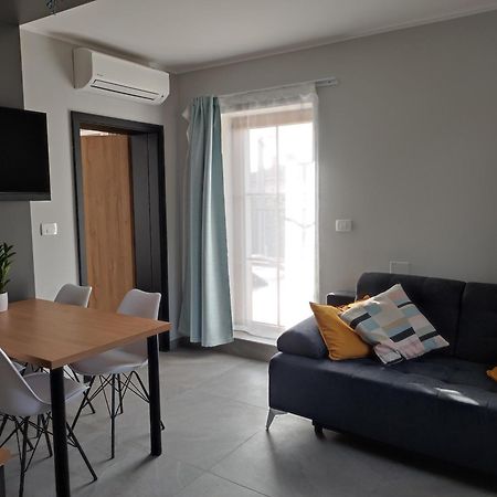 Dobravlje Boutique Rooms By Petric Winery מראה חיצוני תמונה