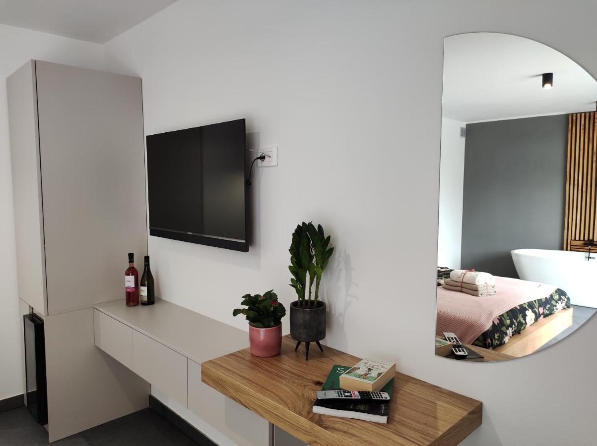 Dobravlje Boutique Rooms By Petric Winery מראה חיצוני תמונה