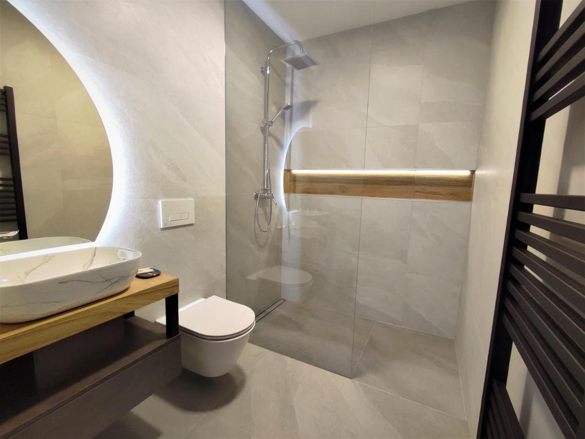 Dobravlje Boutique Rooms By Petric Winery מראה חיצוני תמונה