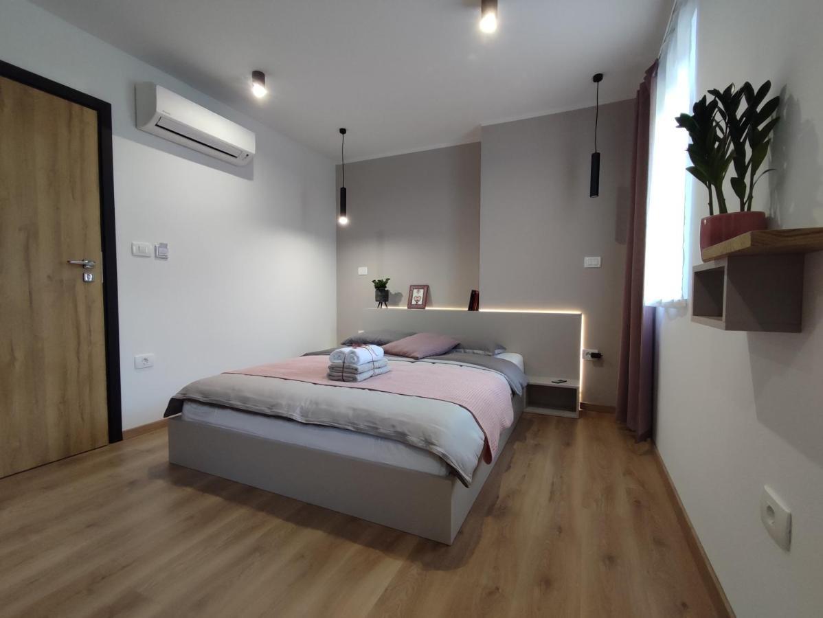 Dobravlje Boutique Rooms By Petric Winery מראה חיצוני תמונה