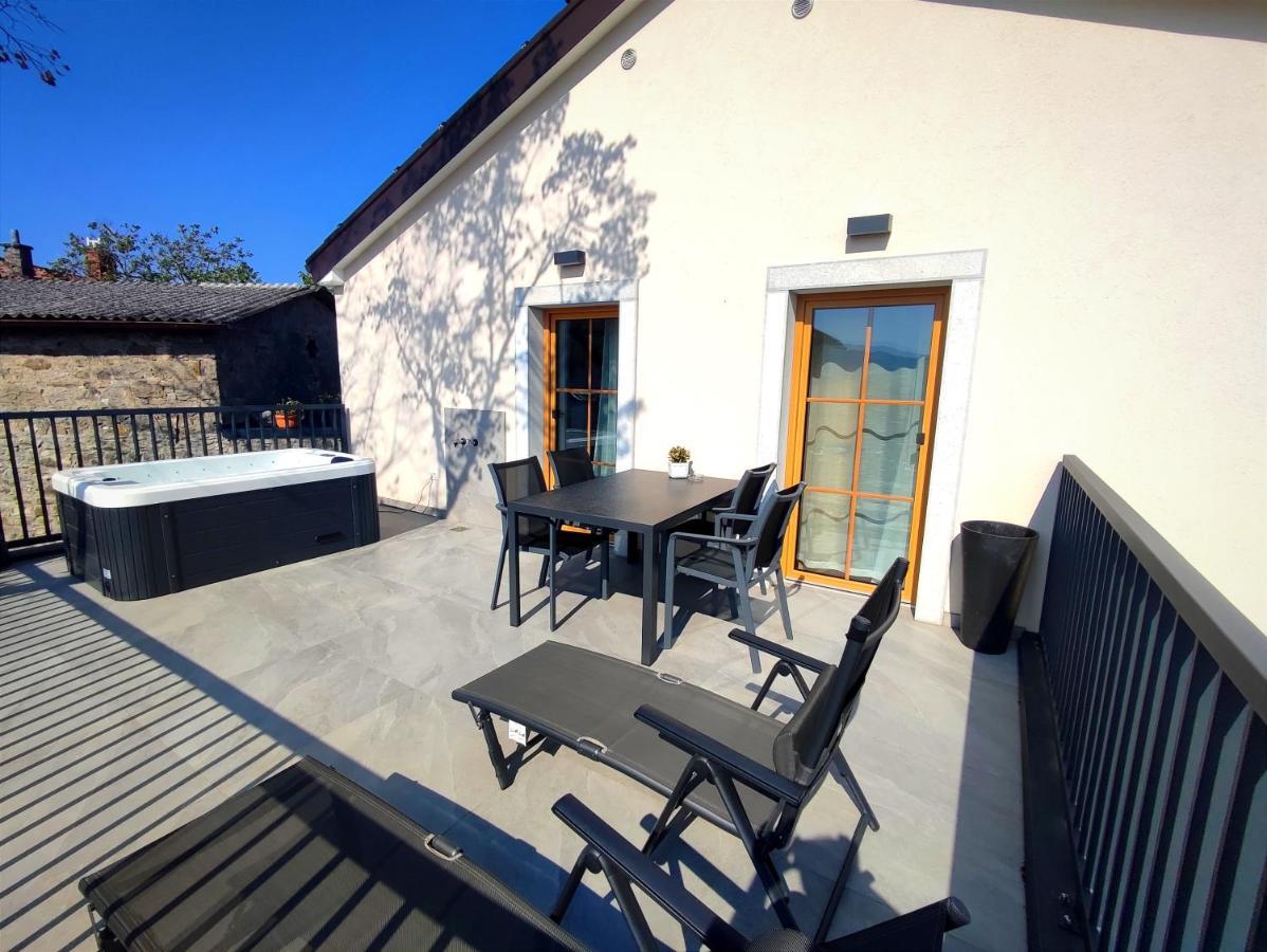 Dobravlje Boutique Rooms By Petric Winery מראה חיצוני תמונה